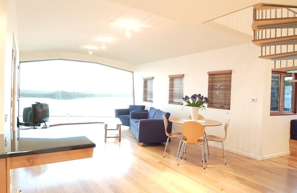 Wheelhouse Apartments Strahan Zimmer foto